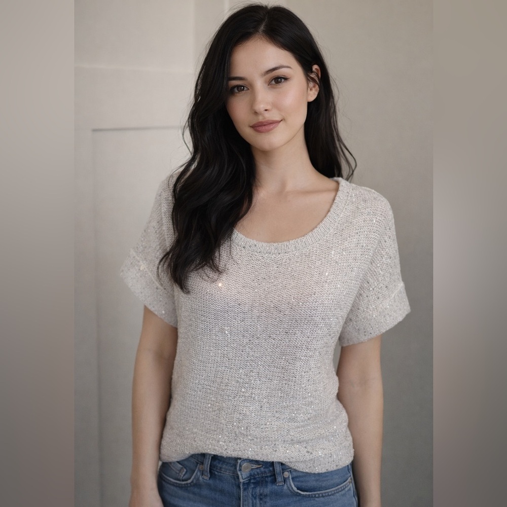Knit Top in White/Off White/Cream With Silver Sequin Scoop Neckline Sz M